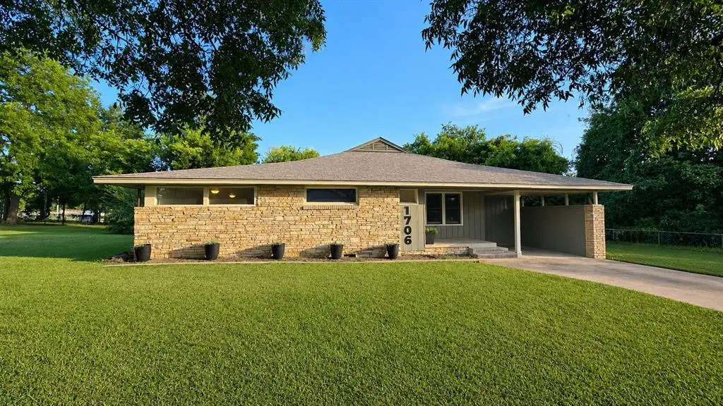 1706 Broadway Place, Ardmore, OK 73401 - #1
