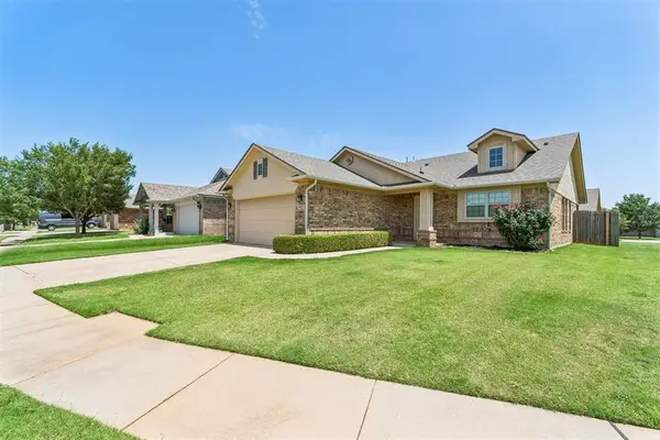 18301 Agua Drive, Edmond, OK 73012