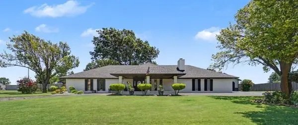 121 W Tahoe Drive, Cordell, OK 73632