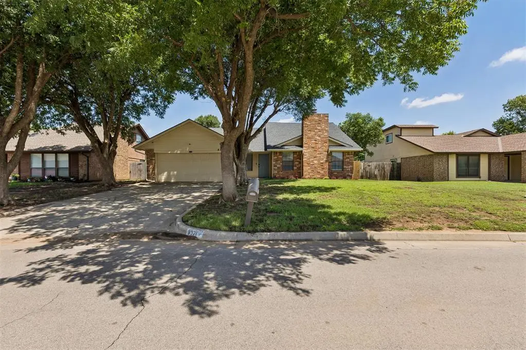 8321 NW 109th Terrace, Oklahoma City, OK 73162 - #1