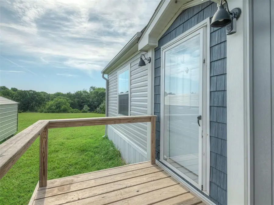 35010 EW 1290 Road, Maud, OK 74854 - #3