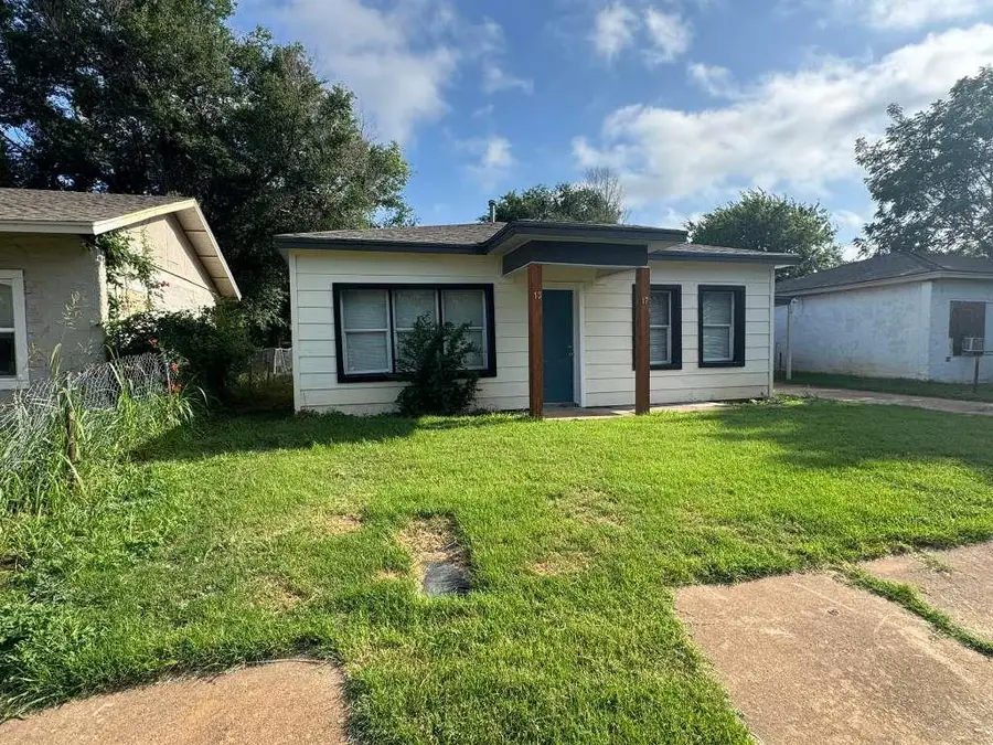 1317 NW Lincoln Avenue, Lawton, OK 73507 - #2