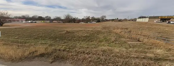 1711 N Green Avenue, Purcell, OK 73080