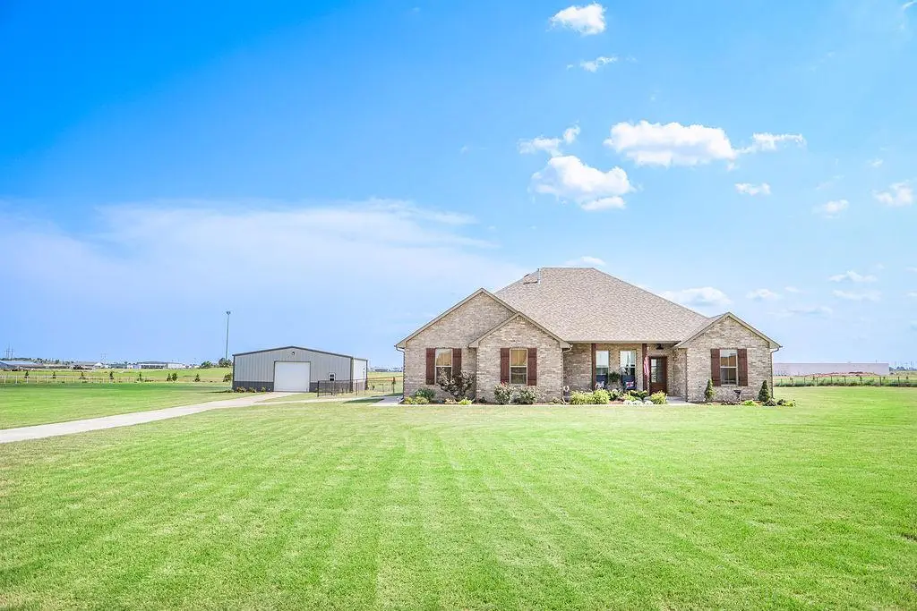 24376 E 1006 Road, Weatherford, OK 73096 - #1