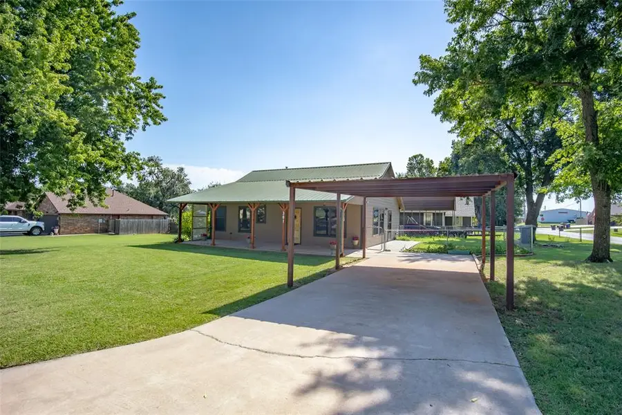 301 NE 5th Street, Blanchard, OK 73010 - #3