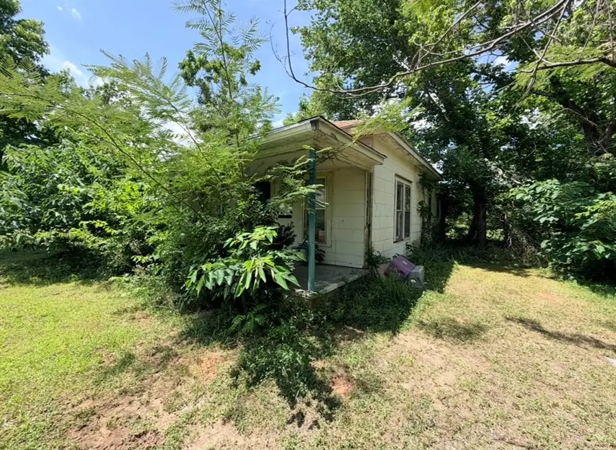 619 W 7th Street, Stroud, OK 74079 - #3