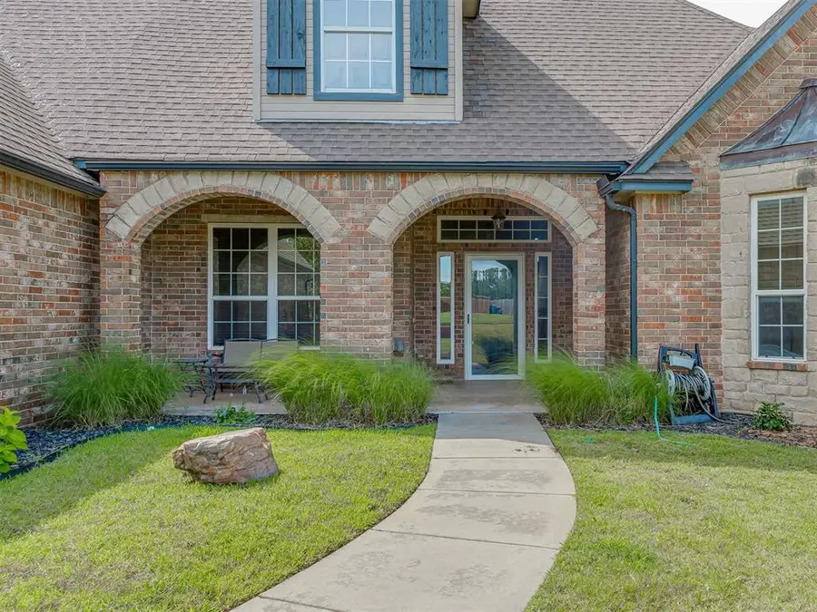 935 Silver Chase Drive, Choctaw, OK 73020 - #3