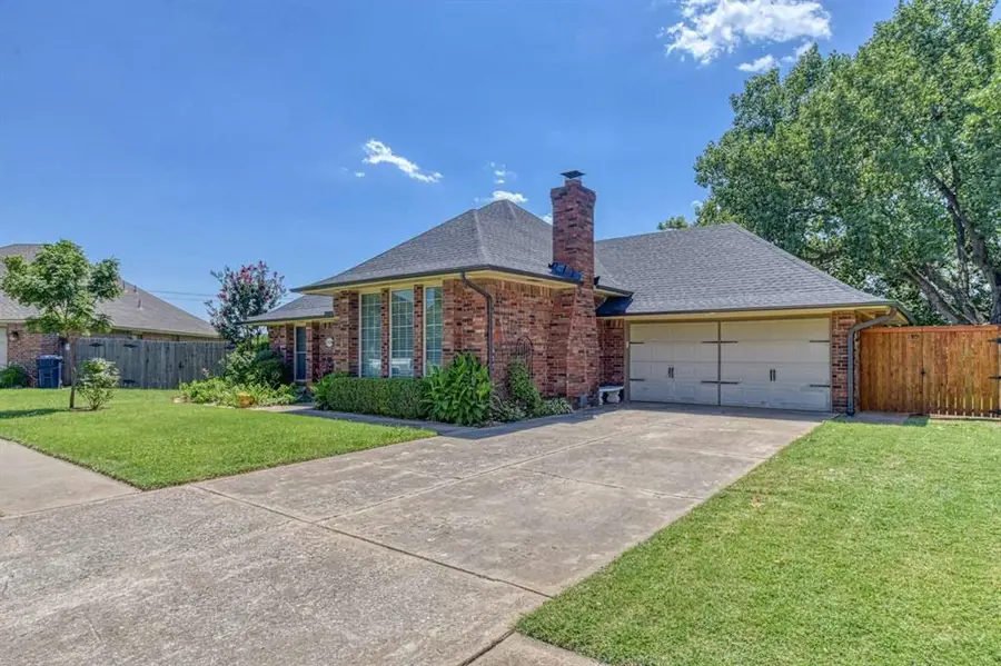 1320 SW 118th Place, Oklahoma City, OK 73170 - #2