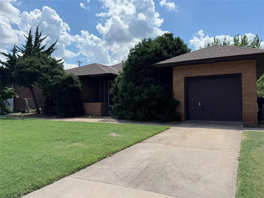 9501 Stratford Drive, Oklahoma City, OK 73120 - #2