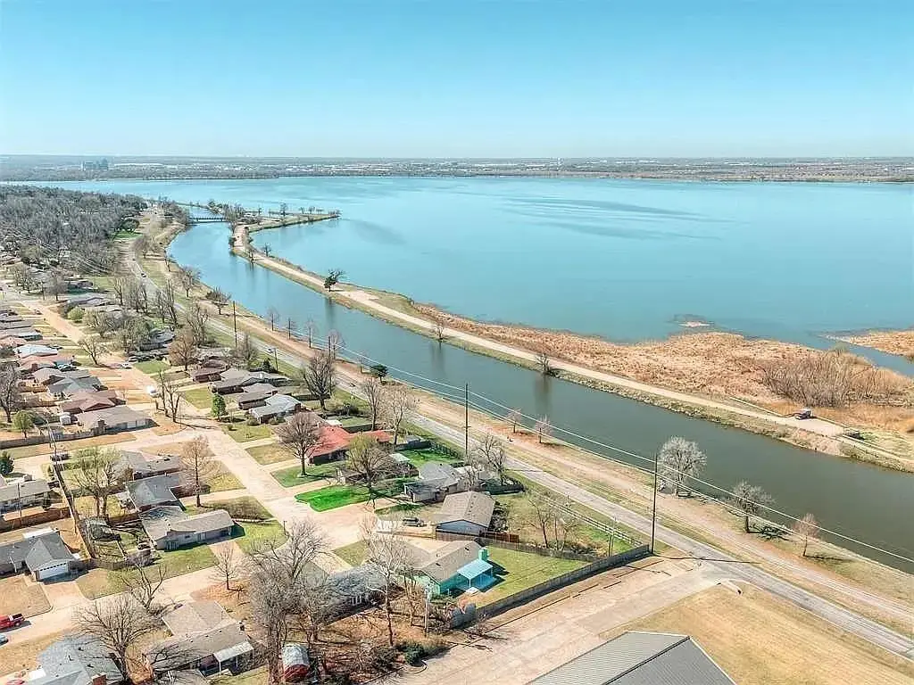 Overholser Drive, Bethany, OK 73008 - #1
