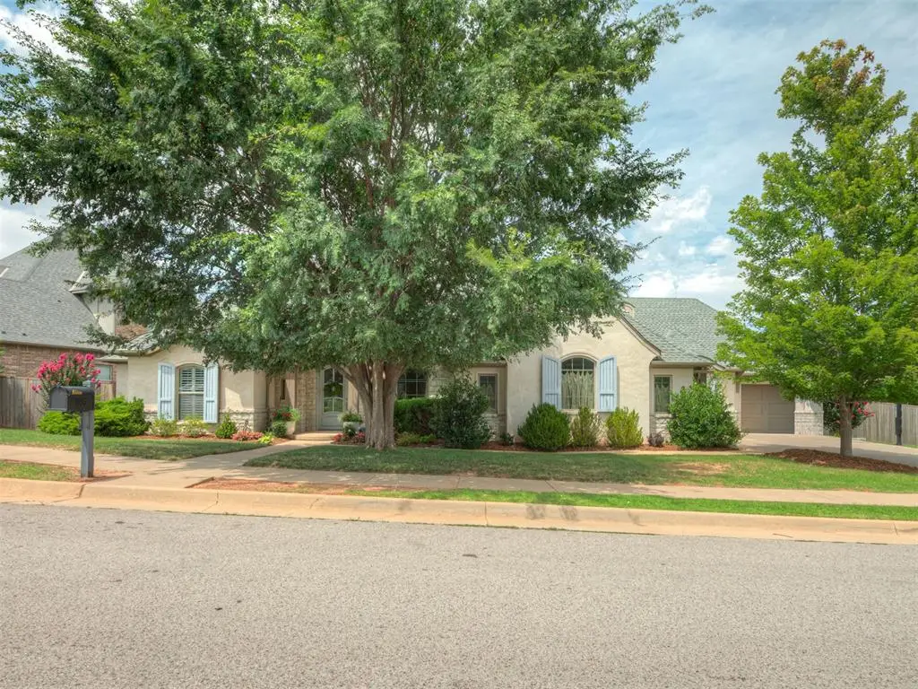 901 Bayonne Bridge Court, Edmond, OK 73034 - #1