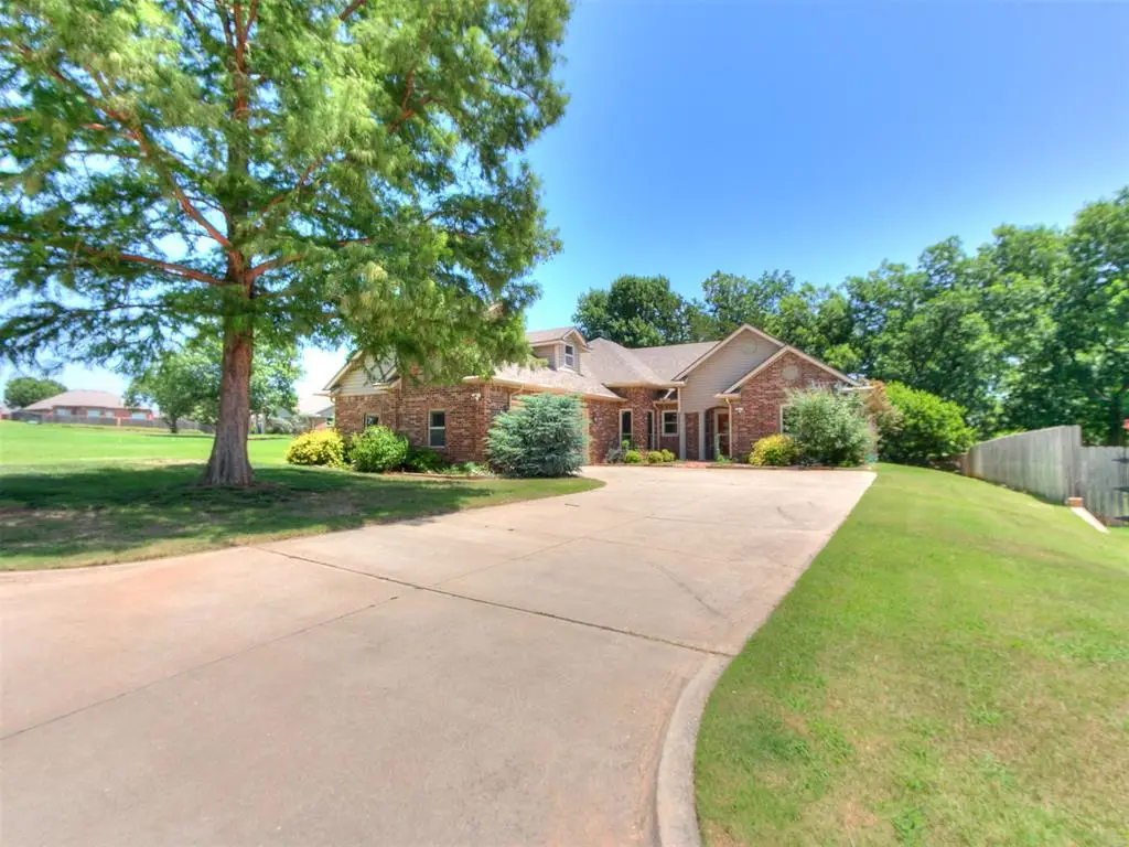 661 Lakeside Drive, Noble, OK 73068 - #1