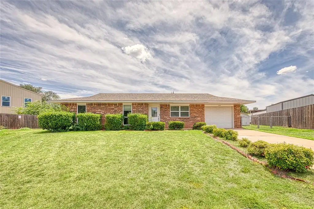 1402 Sherry Court, Elk City, OK 73644 - #1