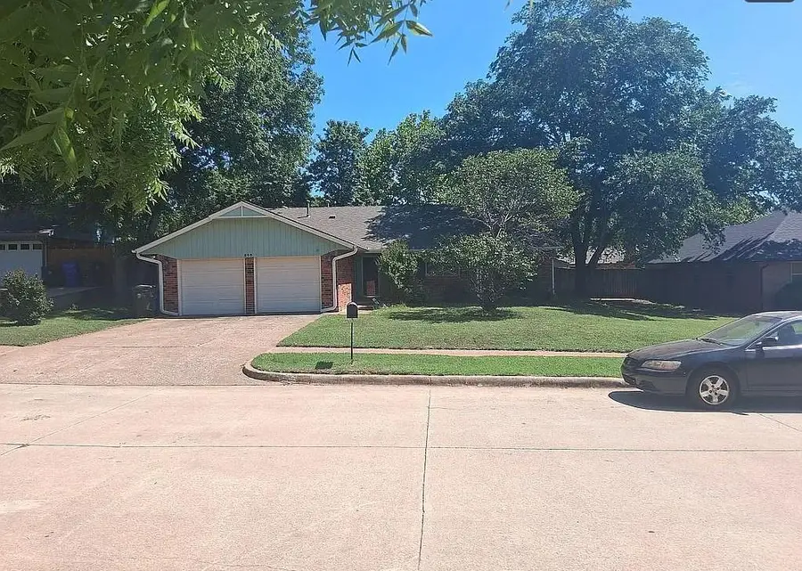 510 Leaning Elm Drive, Norman, OK 73071 - #2