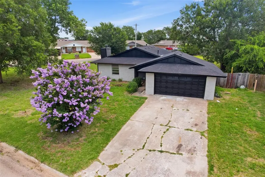 101 Gayla Street, Shawnee, OK 74804 - #2