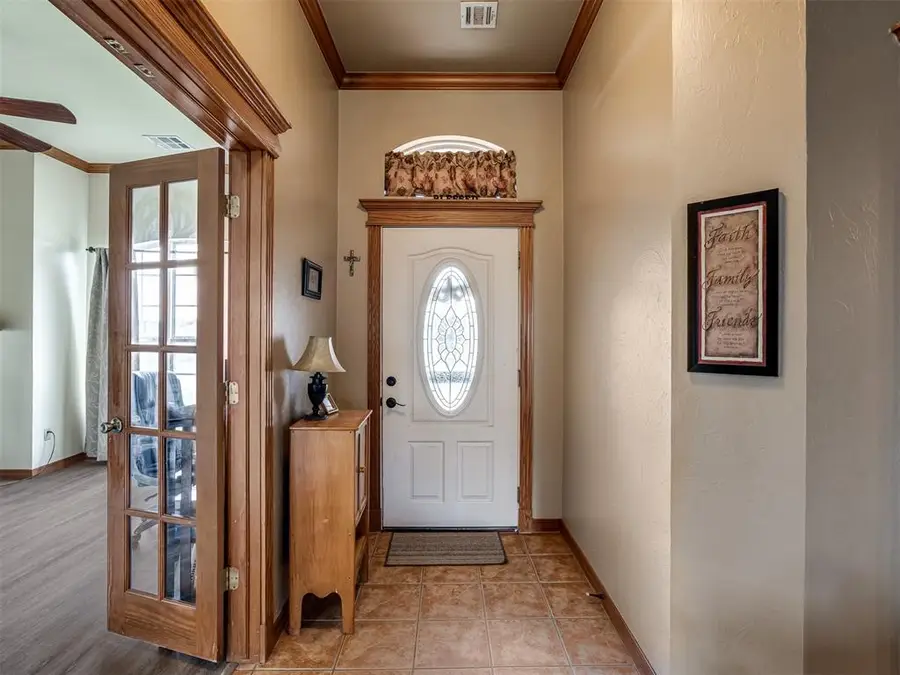 3840 Pachem Avenue, Harrah, OK 73045 - #3