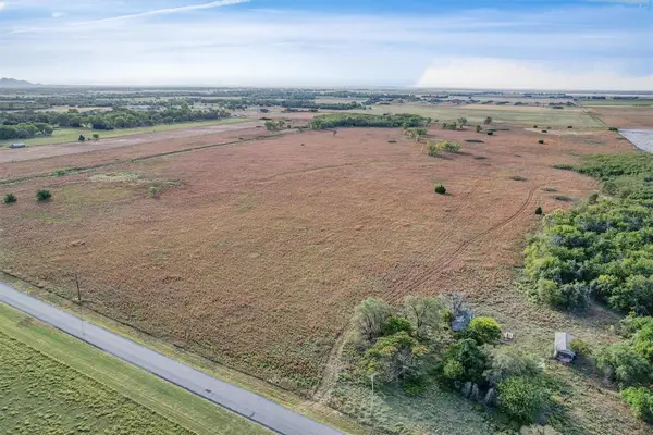 Address Withheld By Seller, Blair, OK 73526