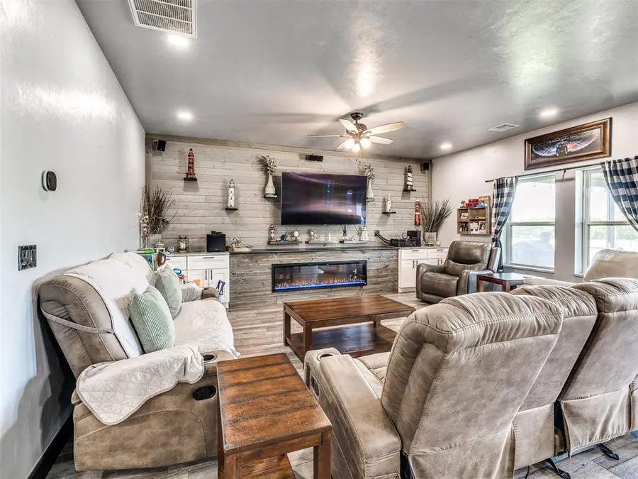 17414 230th St Street, Washington, OK 73093 - #3
