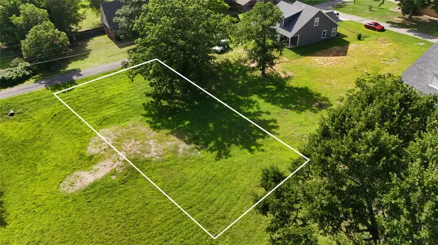 1697 W Mcgill Circle, Eufaula, OK 74432 - #2