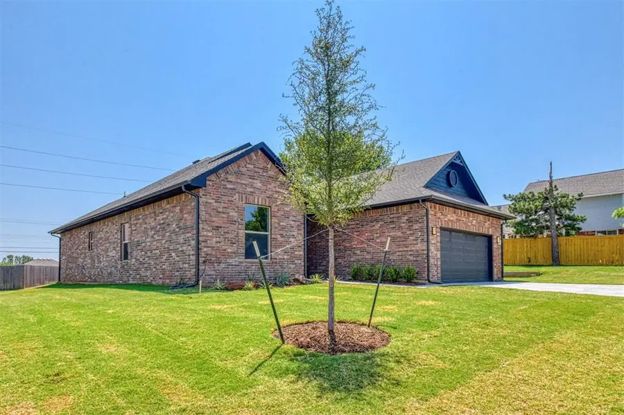 519 NE 23rd Avenue, Norman, OK 73071 - #2