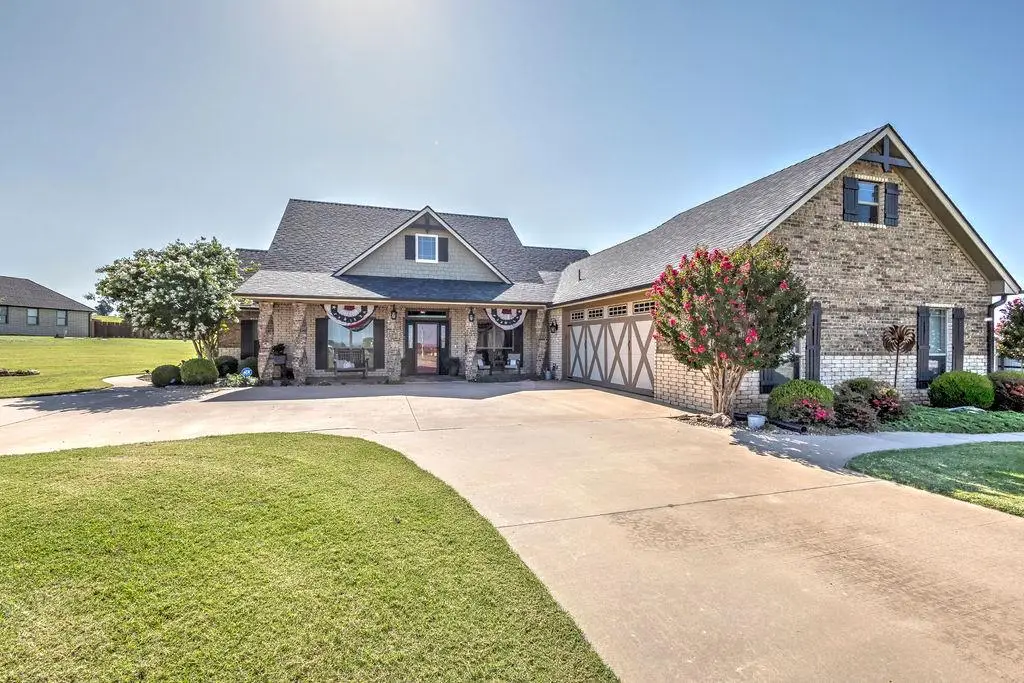 178 Rock Ridge Road, Elgin, OK 73538 - #1