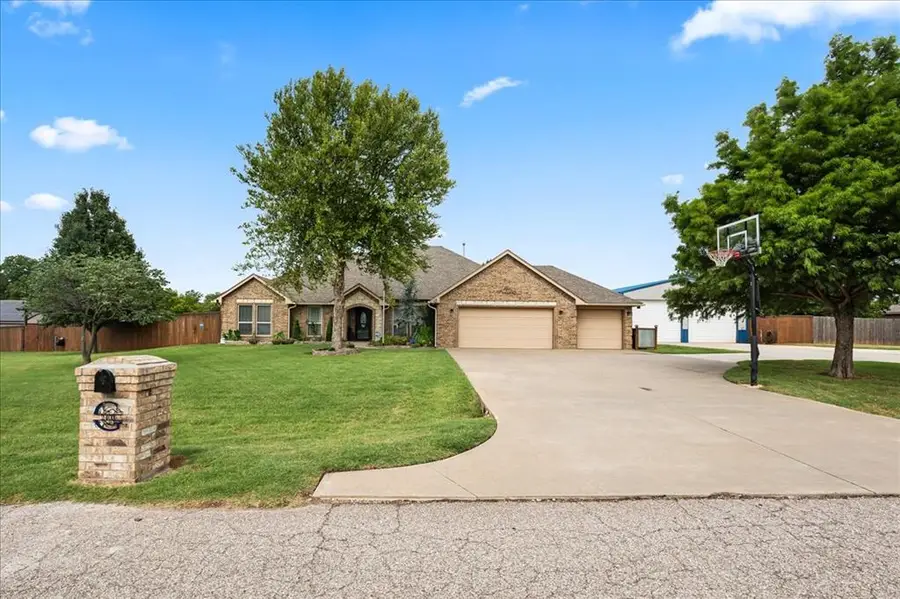 2403 County Road 1196, Tuttle, OK 73089 - #2