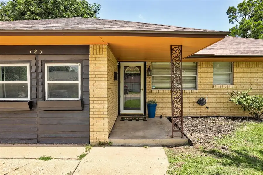 125 SW 11th Street, Moore, OK 73160 - #3
