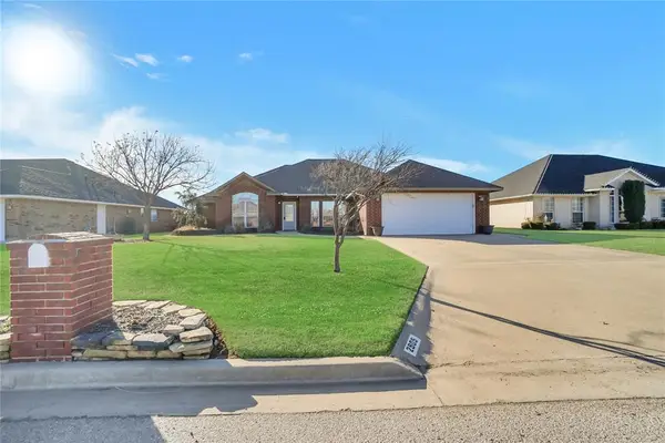 2905 Hunter Pointe, Altus, OK 73521