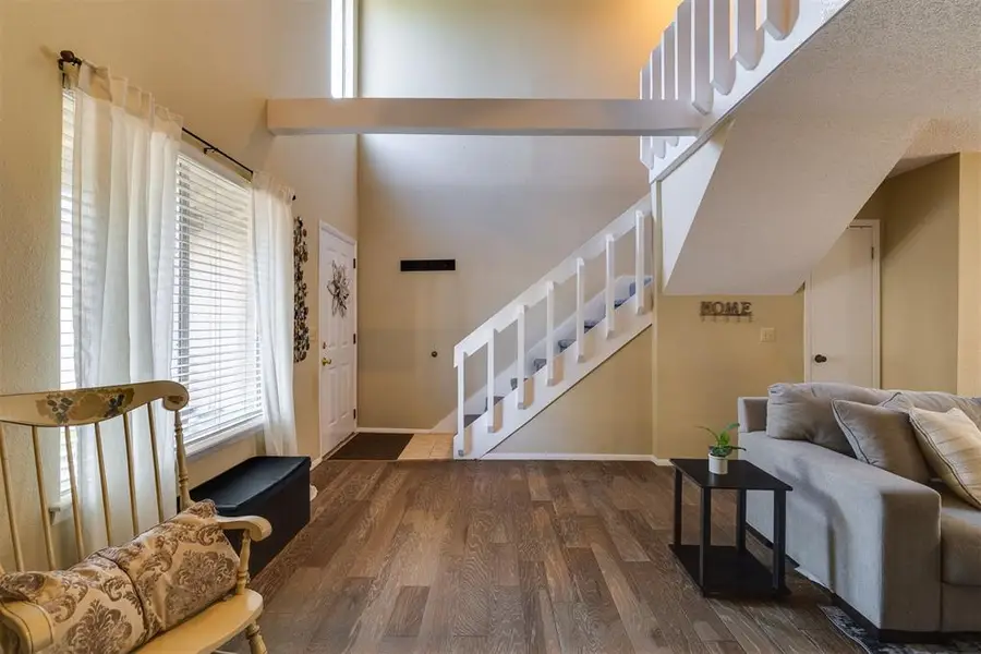9713 Hefner Village Boulevard, Oklahoma City, OK 73162 - #2