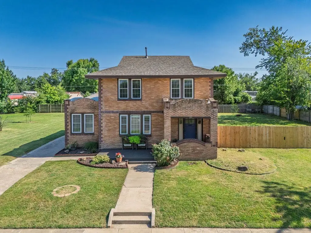 537 W Dill Street, Shawnee, OK 74801 - #1