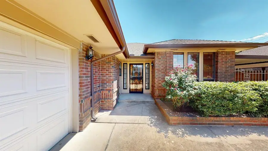 704 SW 113th Street, Oklahoma City, OK 73170 - #3