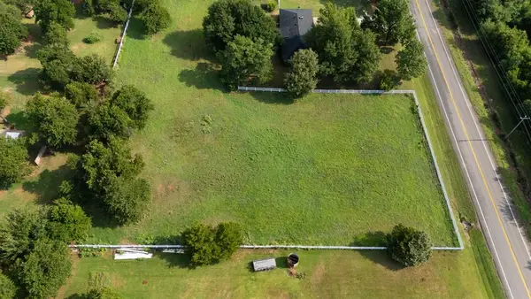 000 S Sara Road, Tuttle, OK 73089