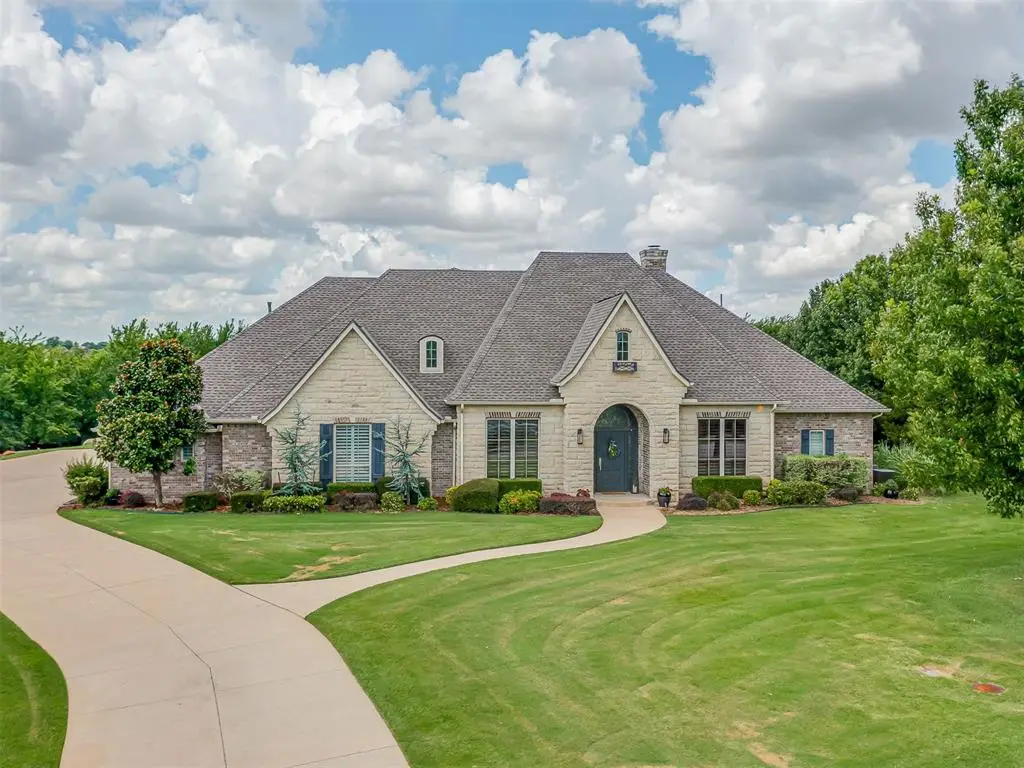 19355 Sportsman Road, Edmond, OK 73012 - #1