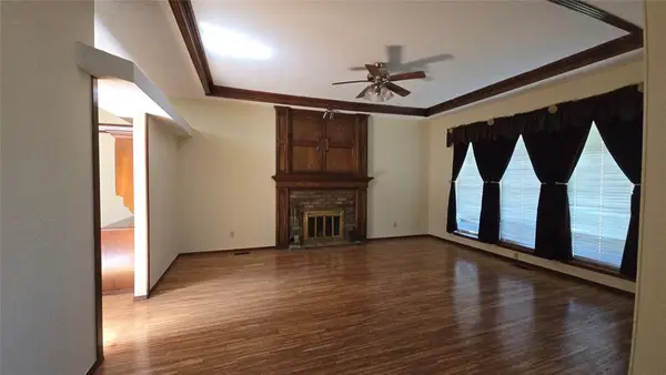 9809 S Brookline Avenue, Oklahoma City, OK 73159