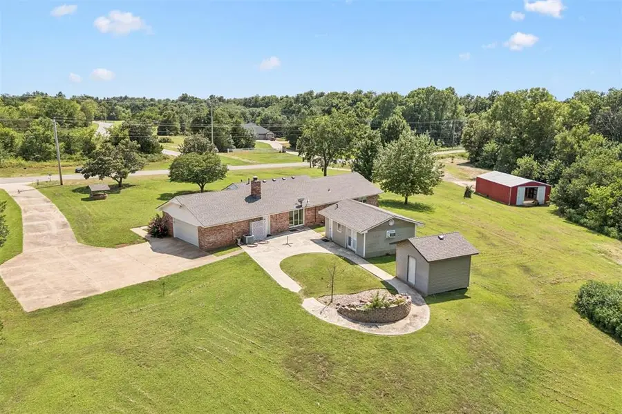 8010 E Maguire Road, Noble, OK 73068 - #2