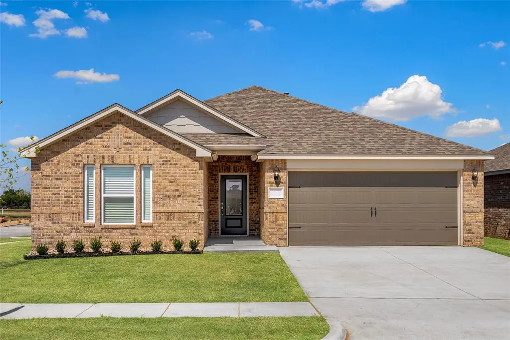 720 Luna Way, Tuttle, OK 73089 - #1