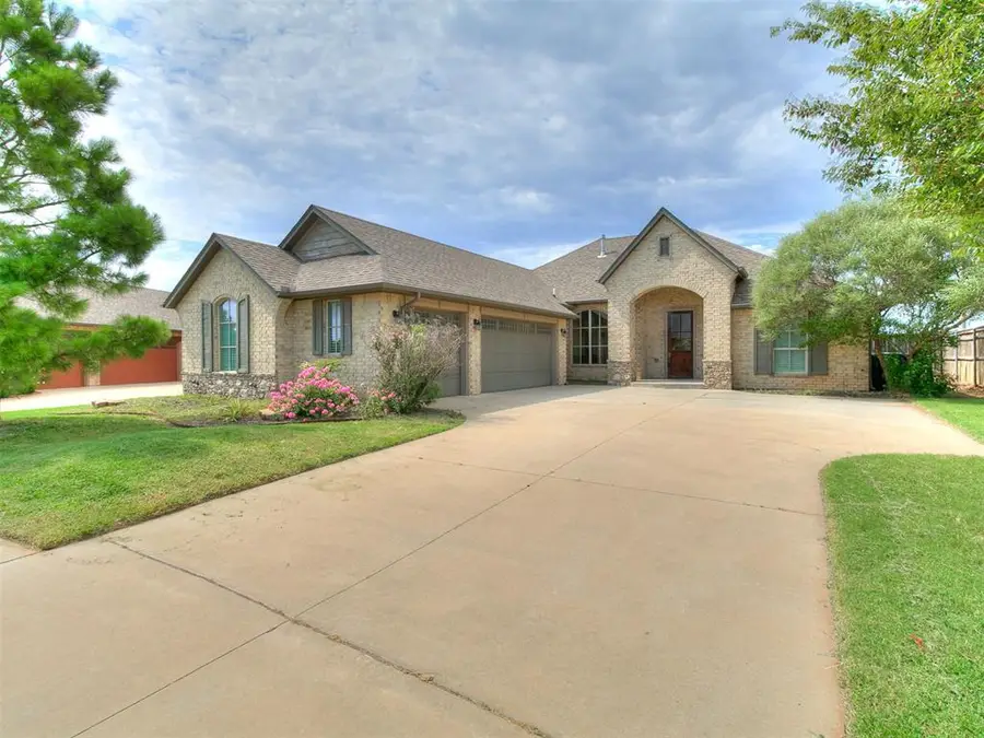 13569 Cobblestone Curve Road, Oklahoma City, OK 73142 - #3