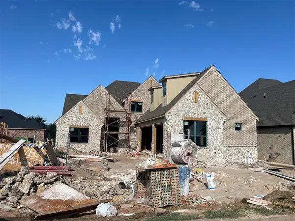 2809 Deer Valley Lane, Yukon, OK 73099