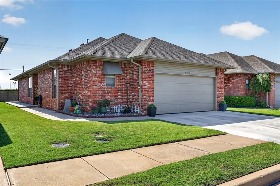 9212 Roadrunner Avenue, Oklahoma City, OK 73139 - #3