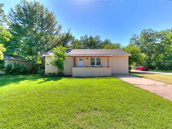 620 N Center Avenue, Shawnee, OK 74801