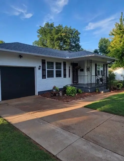 406 Winona, Lindsay, OK 73052 - #2