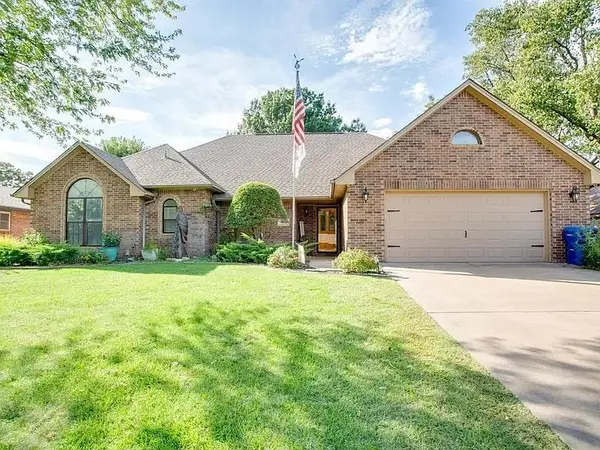 1012 Briar Creek Road, Enid, OK 73703