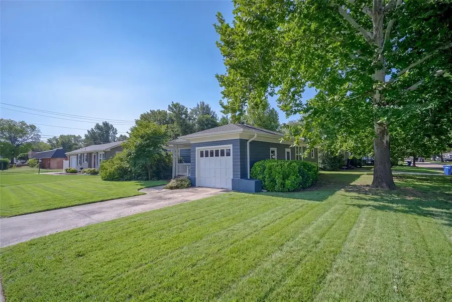 1623 W 9th Avenue, Stillwater, OK 74074 - #3