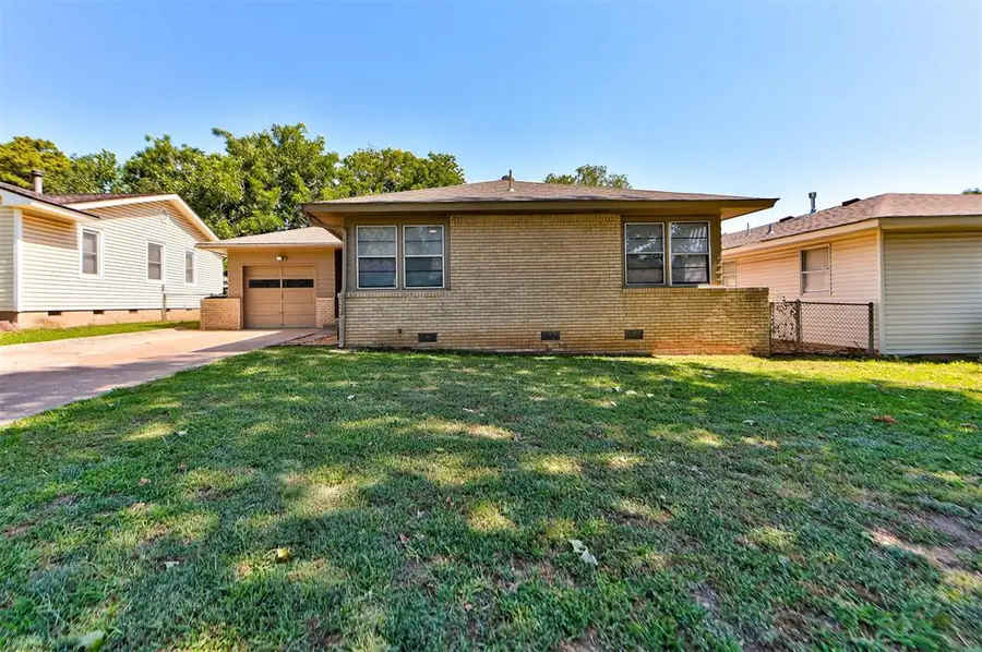 1222 Rose Drive, Shawnee, OK 74804 - #3