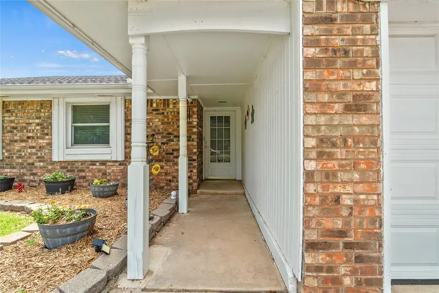8216 Karla Lane, Oklahoma City, OK 73132 - #2
