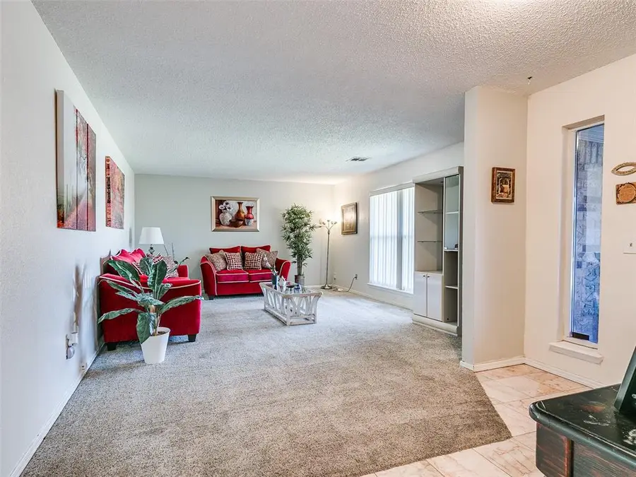 10134 Southridge Drive, Oklahoma City, OK 73159 - #3