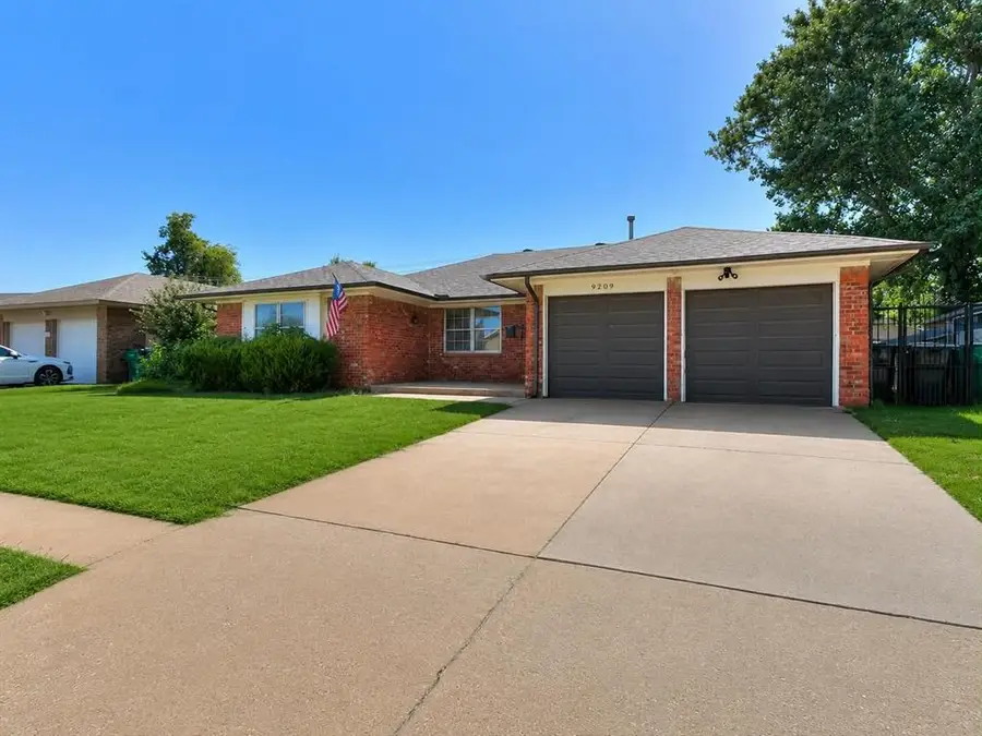 9209 S Hillcrest Drive, Oklahoma City, OK 73159 - #2