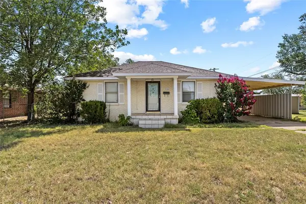214 N Caddo Street, Weatherford, OK 73096