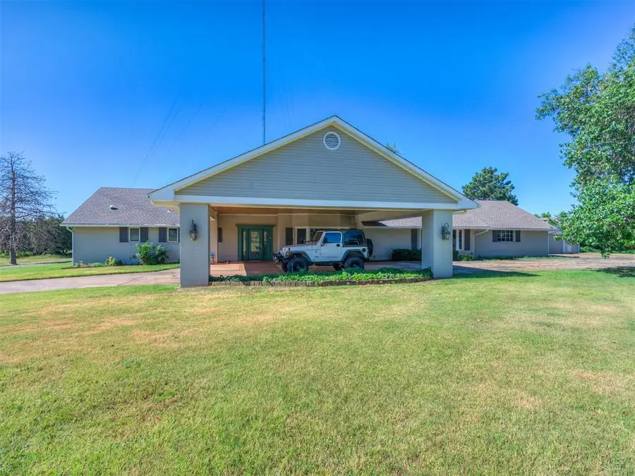1516 E Britton Road, Oklahoma City, OK 73131 - #2
