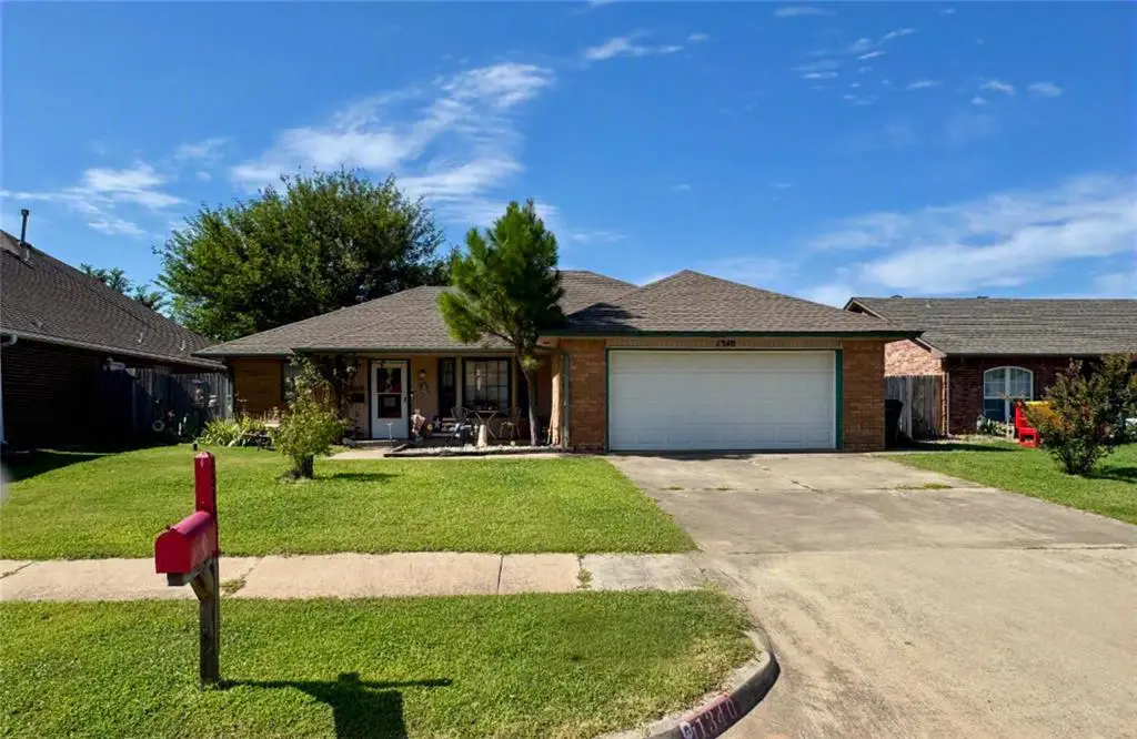 1340 NW 9th Street, Moore, OK 73170 - #1